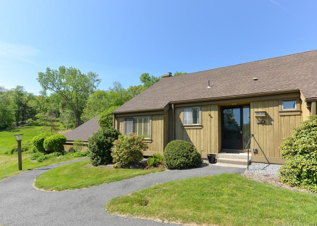 420 Heritage Vlg, Southbury, CT 06488-5423