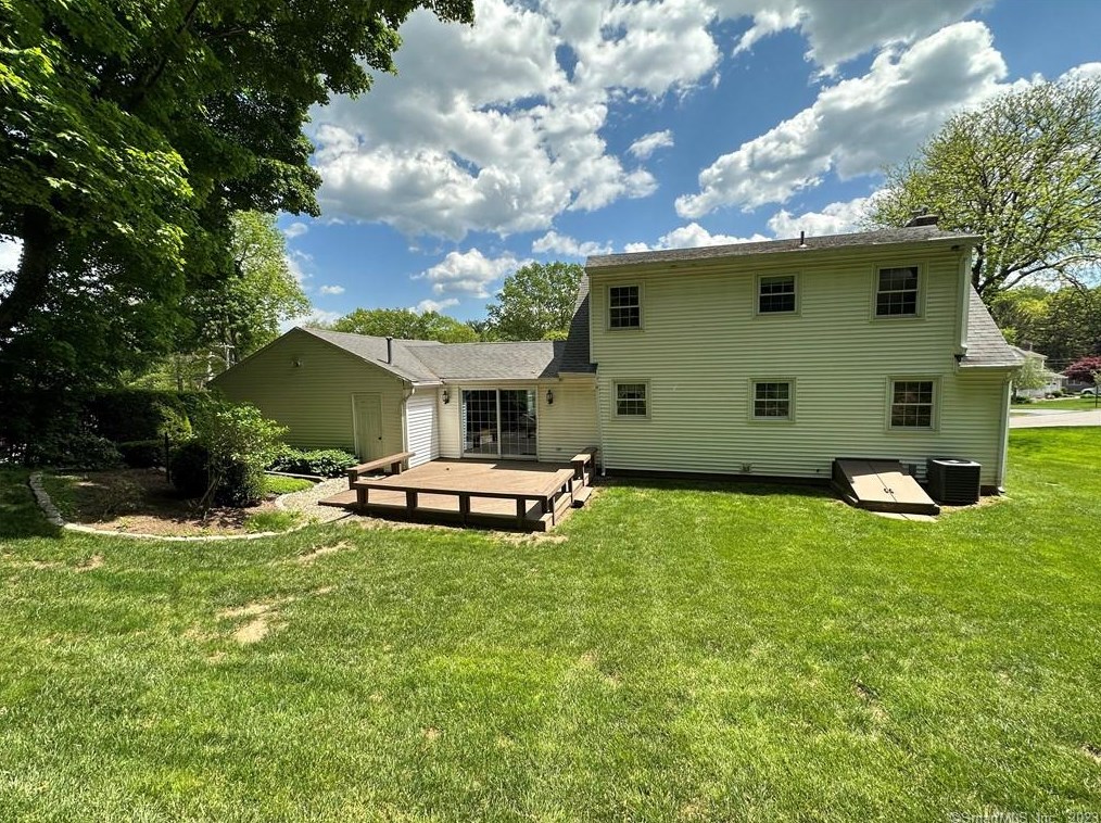 80 Robindale, Kensington, CT 06037
