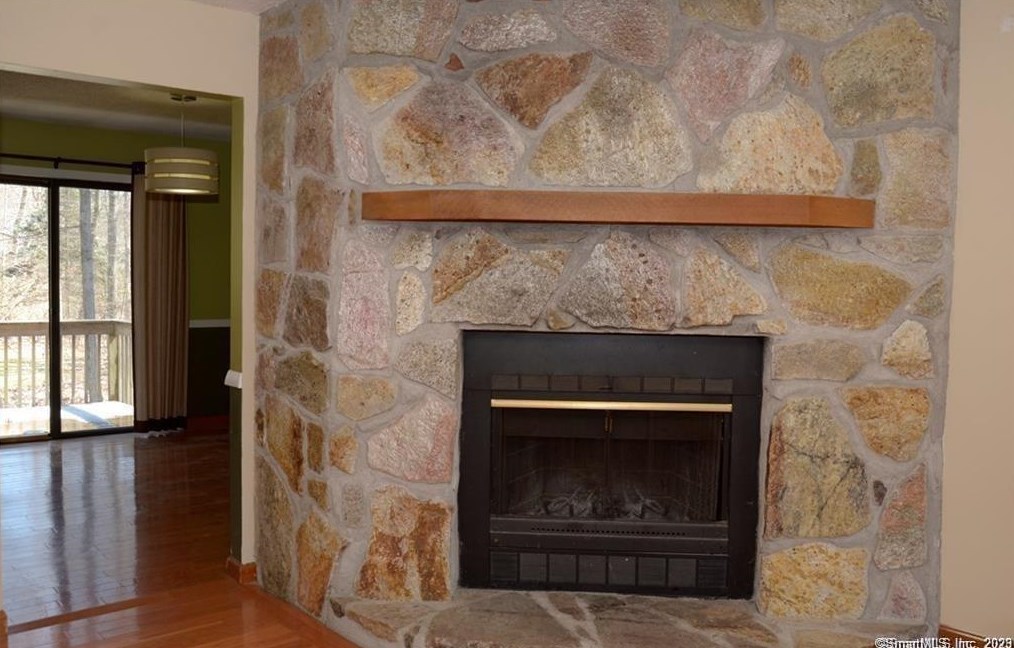 223 Flanders Rd #8, Niantic, CT 06357