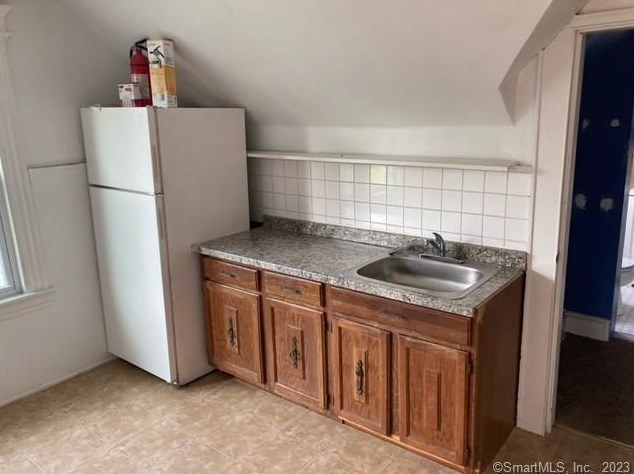 155 Summerfield Ave #3, Bridgeport, CT 06610