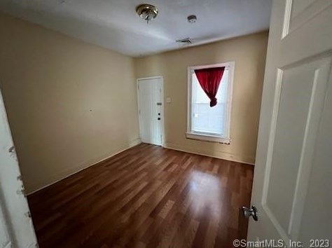 243 Newfield Ave, Bridgeport, CT 06607
