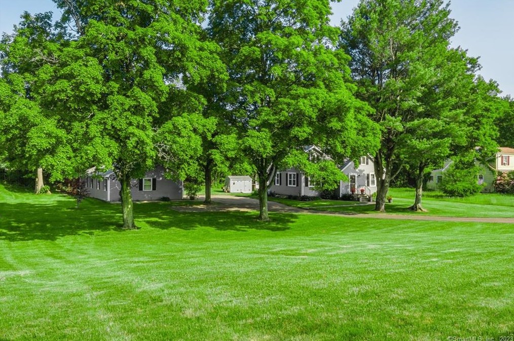 96 N Rd, Cromwell, CT 06416