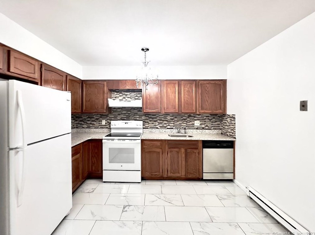 737 Cove Rd #2a, Stamford, CT