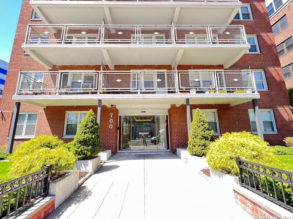 700 Summer St #4l, Stamford, CT 06901