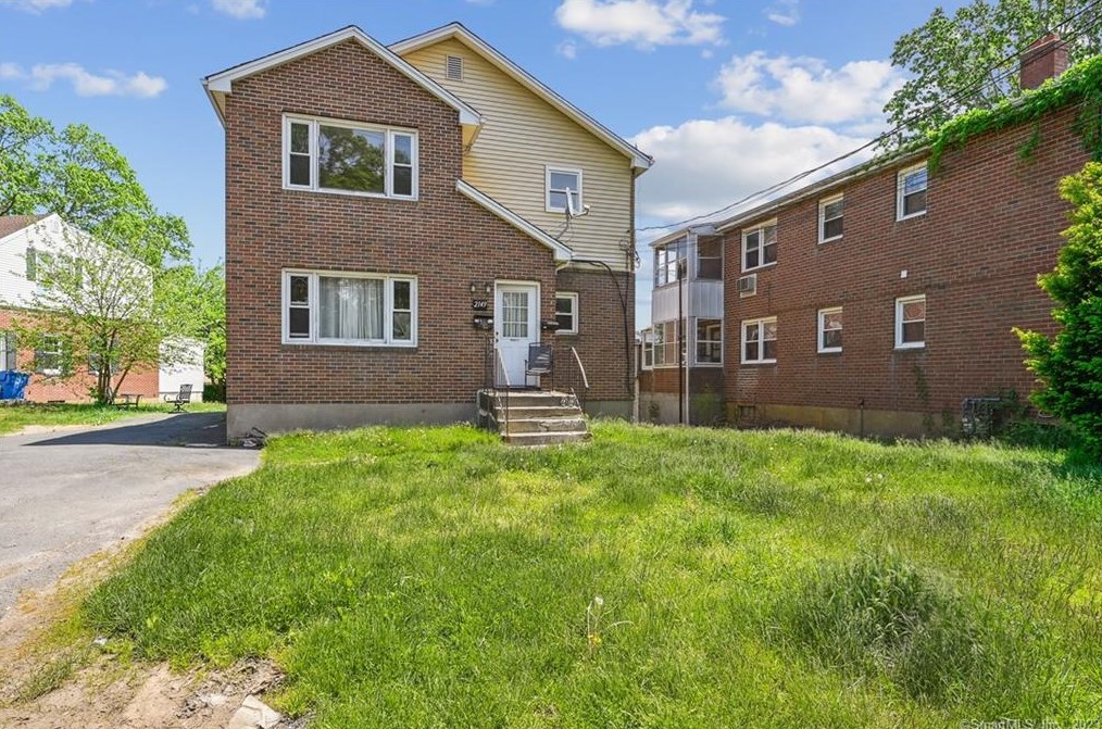 2149 Corbin Ave, New Britain, CT 06053