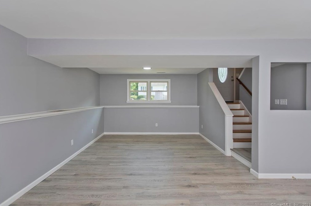 34 Deer Run Rd, Meriden CT  06451-4919 exterior