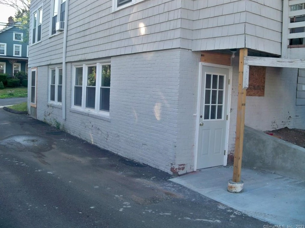 101 Church St #101, Wallingford, CT 06492