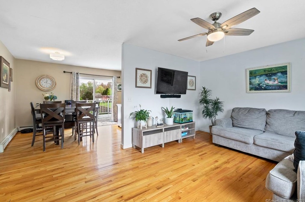 12 Samantha Ln, Madison, CT 06443-8113