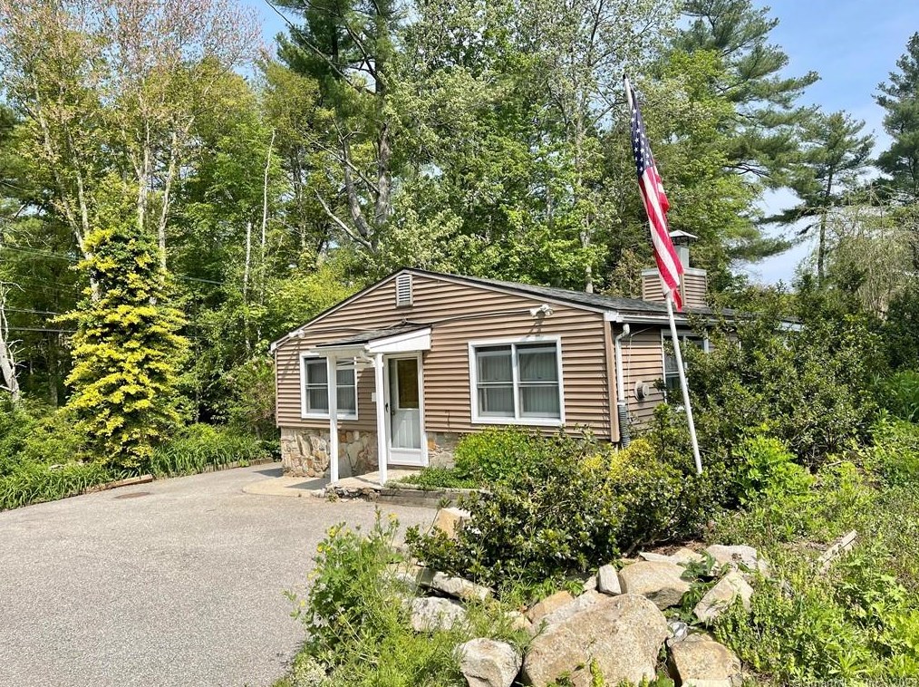 152 Pond Rd, Killingly, CT 06241
