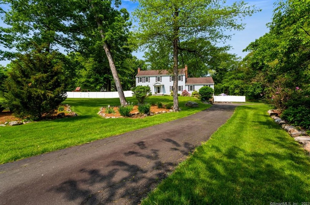 265 Jelliff Mill Rd, New Canaan, CT 06840