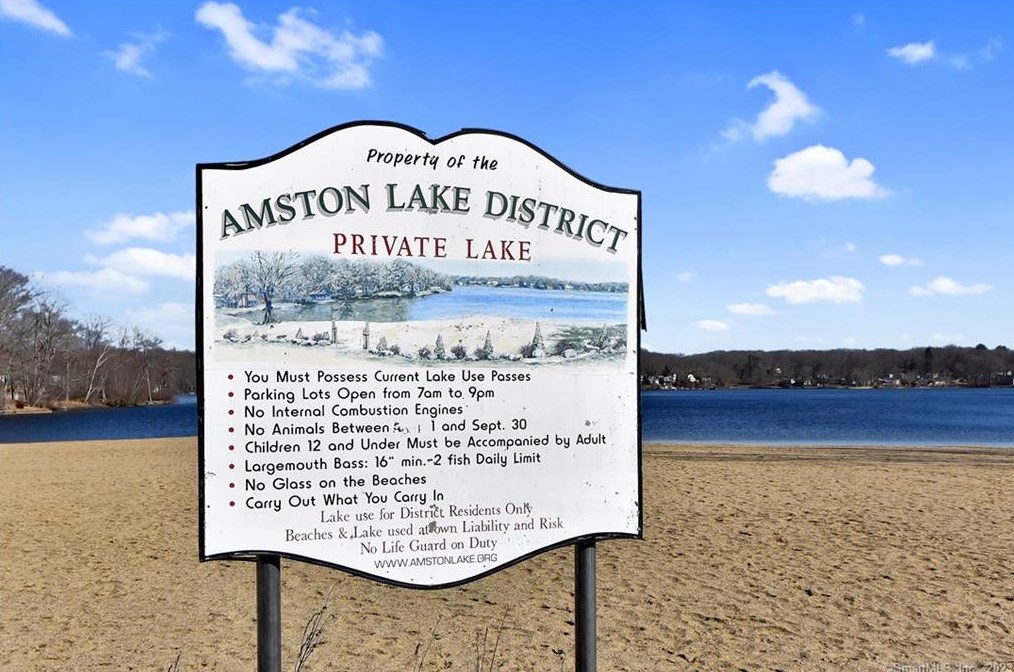 37 Hillsdale Rd, Amston, CT 06231