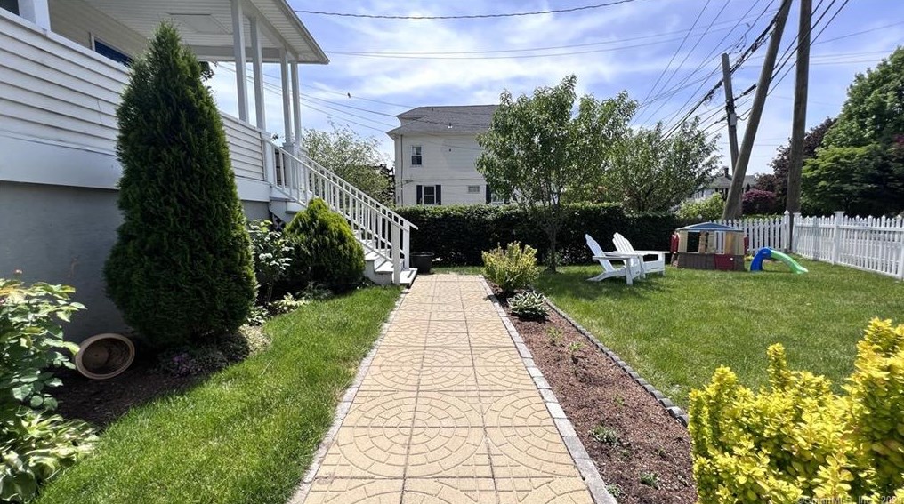 30 Tierney St, Norwalk, CT 06851