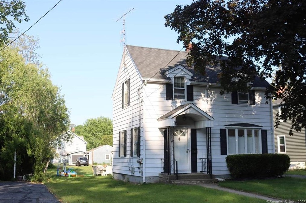 38 S Front St, Middletown, CT 06457