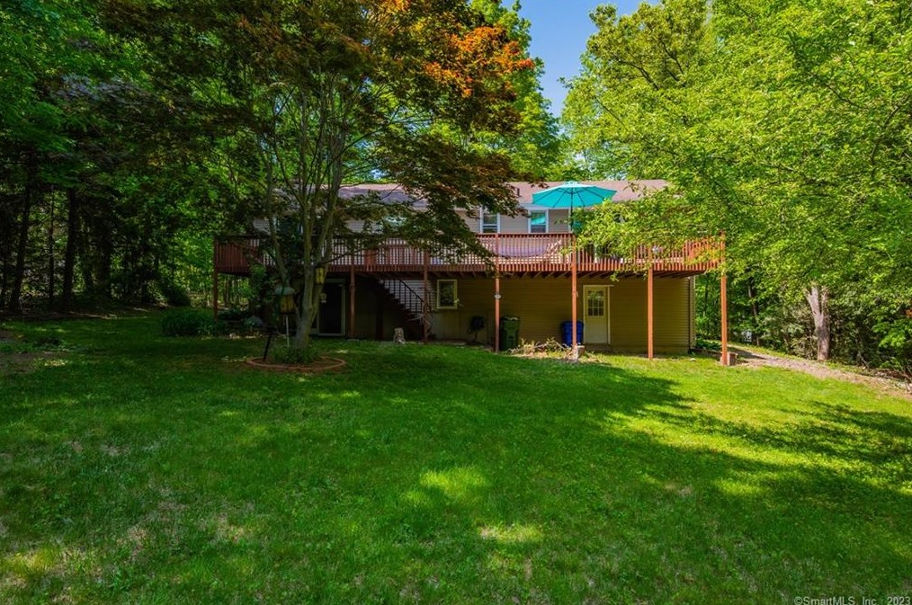 89 Abbey Rd, East Hampton, CT 06424