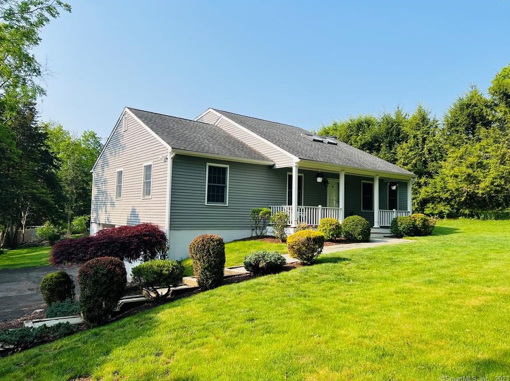 87 S Brooksvale Rd, Cheshire, CT 06410