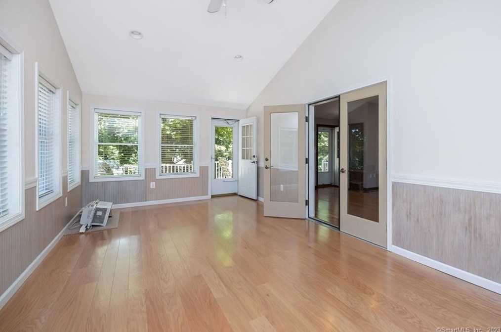 57 Echo Dr, Vernon, CT 06066