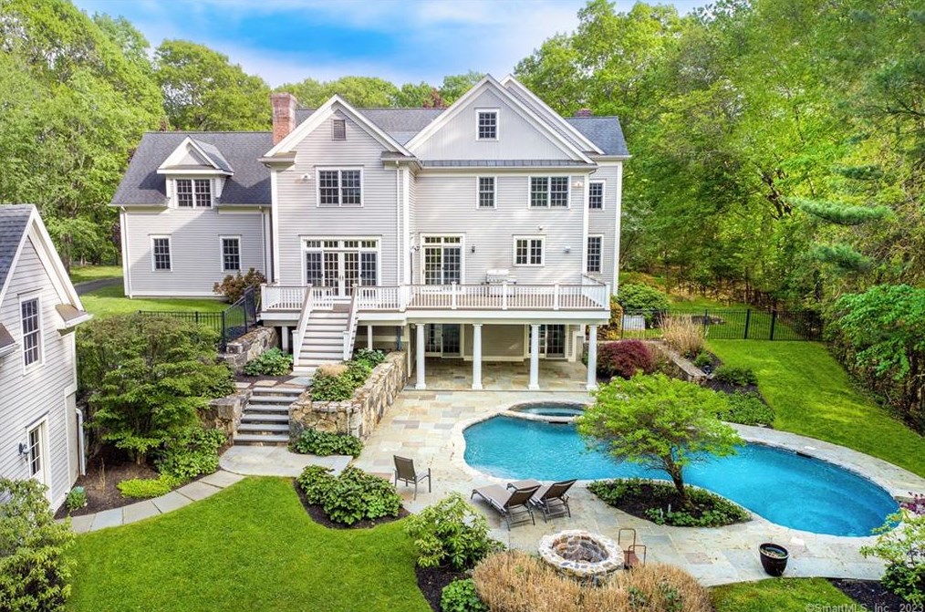 72 Old West Mountain Rd, Ridgefield, CT 06877