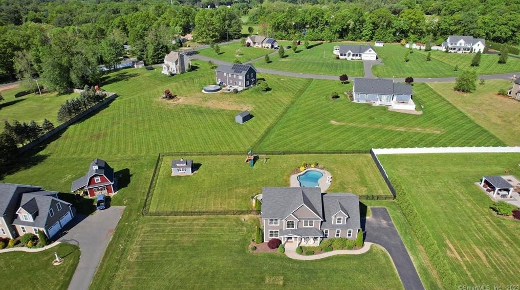 383 Four Bridges Rd, Somers, CT 06071