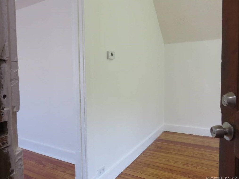 855 Woodward Ave #3rd Flr, New Haven, CT 06512