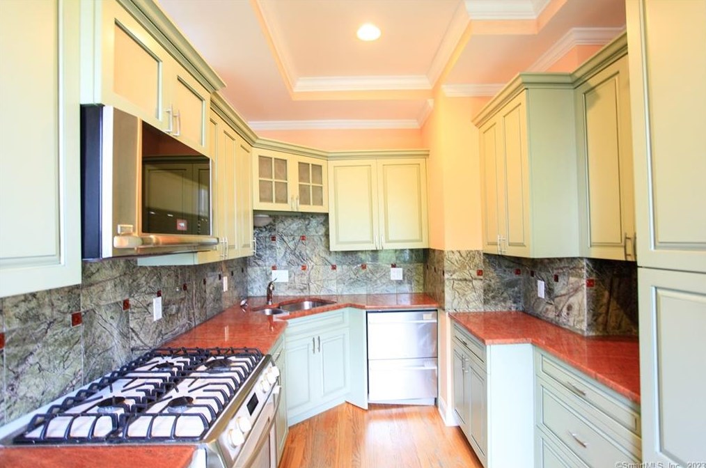 776 Quinnipiac Ave #3, New Haven, CT 06513