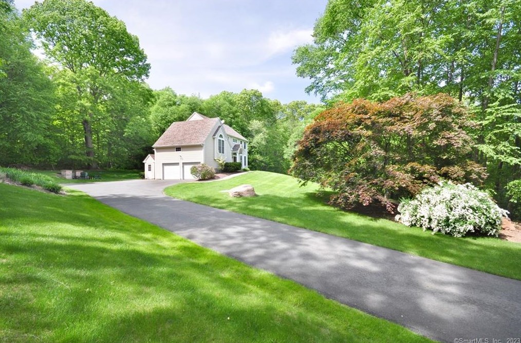 69 Ridge Blvd, East Granby, CT 06026