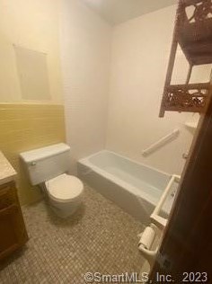 28 Thompson Rd #a, Manchester, CT 06040