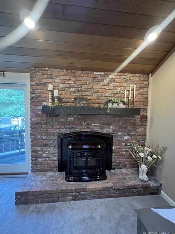 980 East St, Middletown, CT 06457