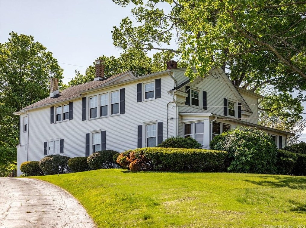367 Oak Ave, Torrington, CT 06790