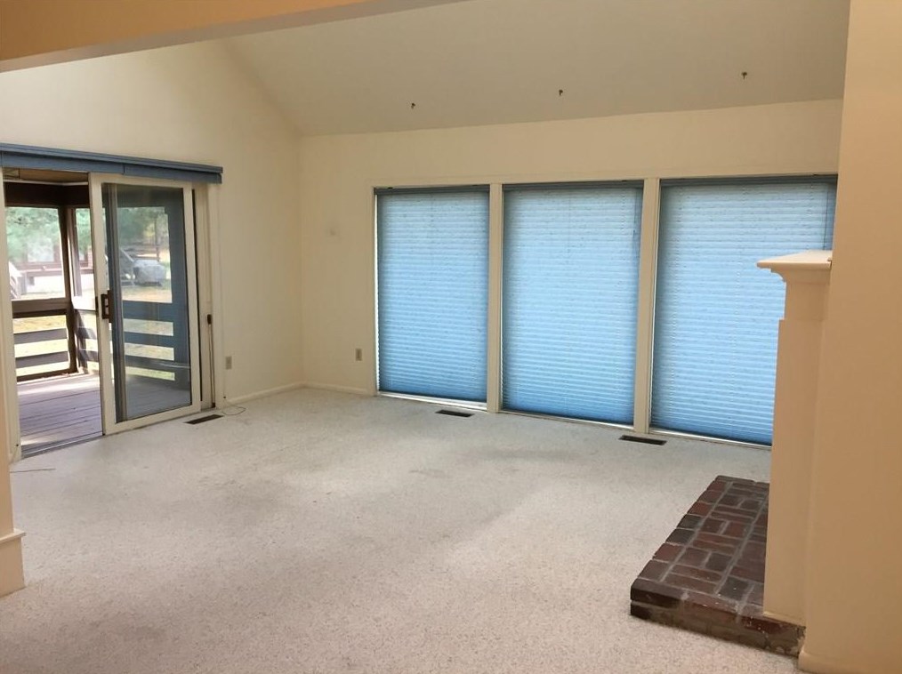 11 Bittersweet Cir Unit 11, Upper Stepney, CT