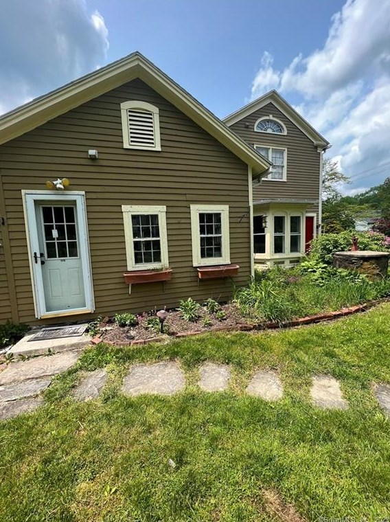 37 Dodgingtown Rd #37b, Newtown, CT 06470