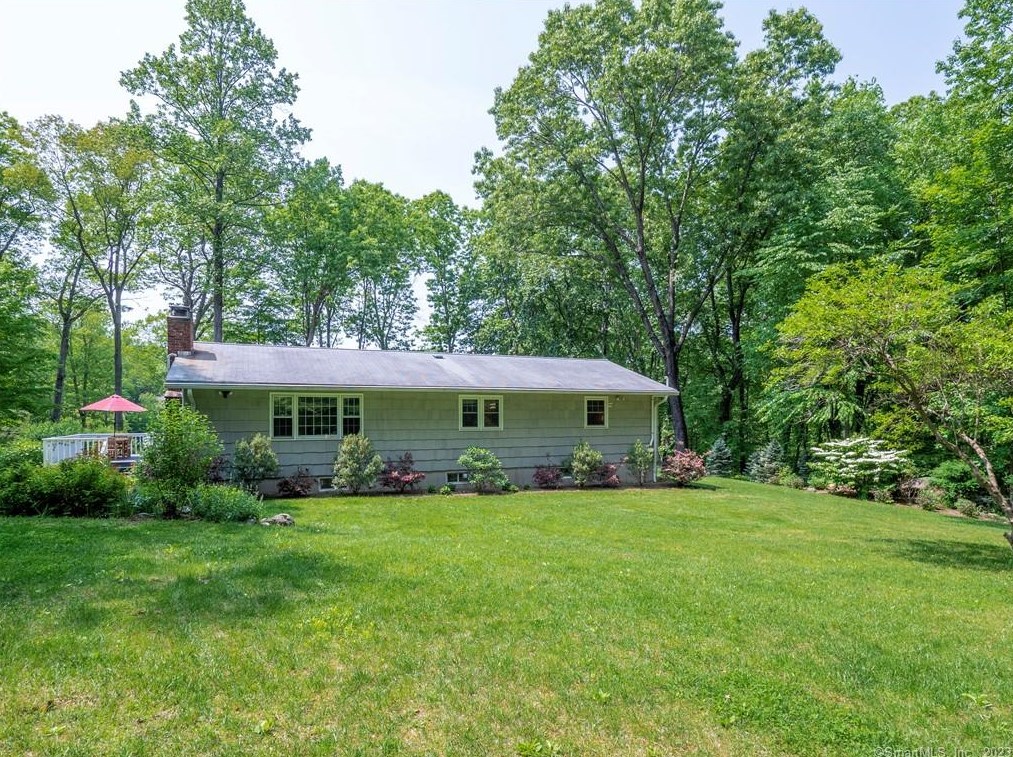 424 Branchville Rd, Ridgefield, CT 06877
