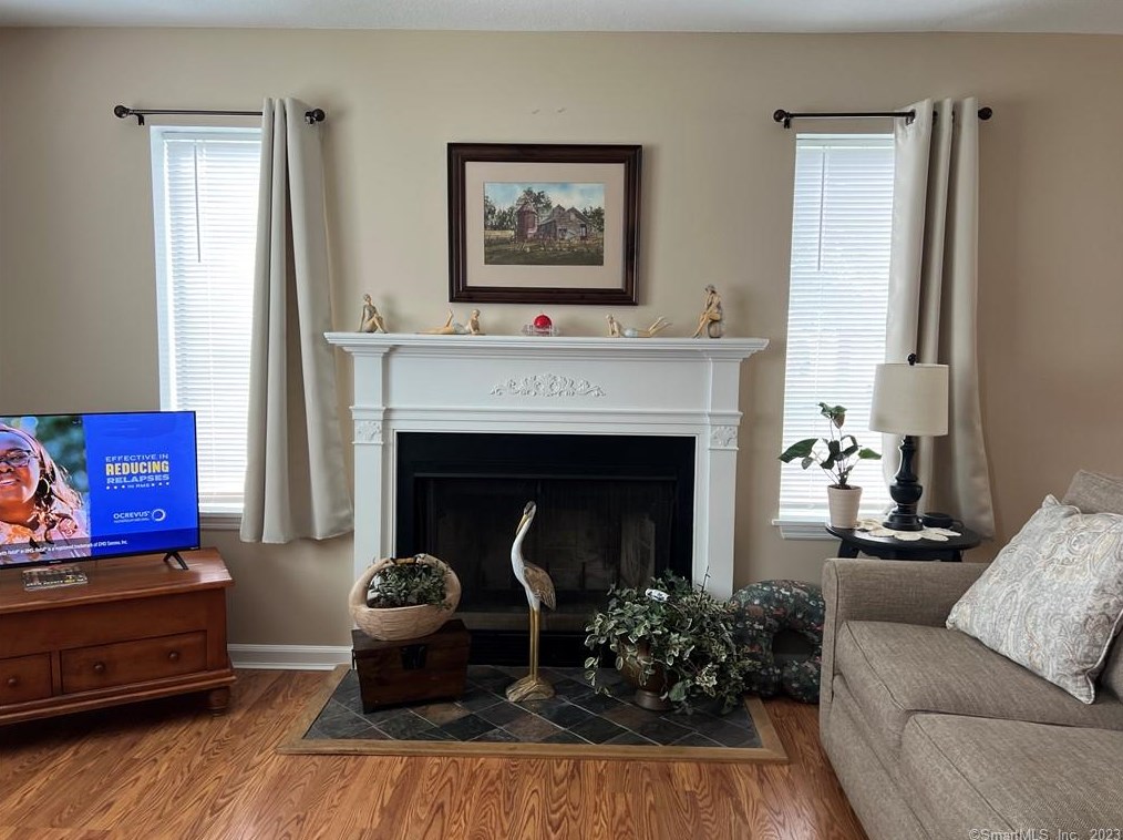 925 Oronoke Rd #15a, Waterbury, CT 06708