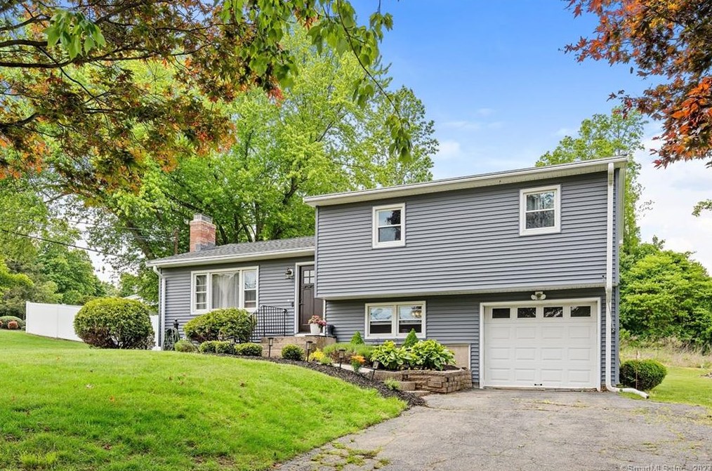 78 Still Hill Rd, New Haven, CT 06518