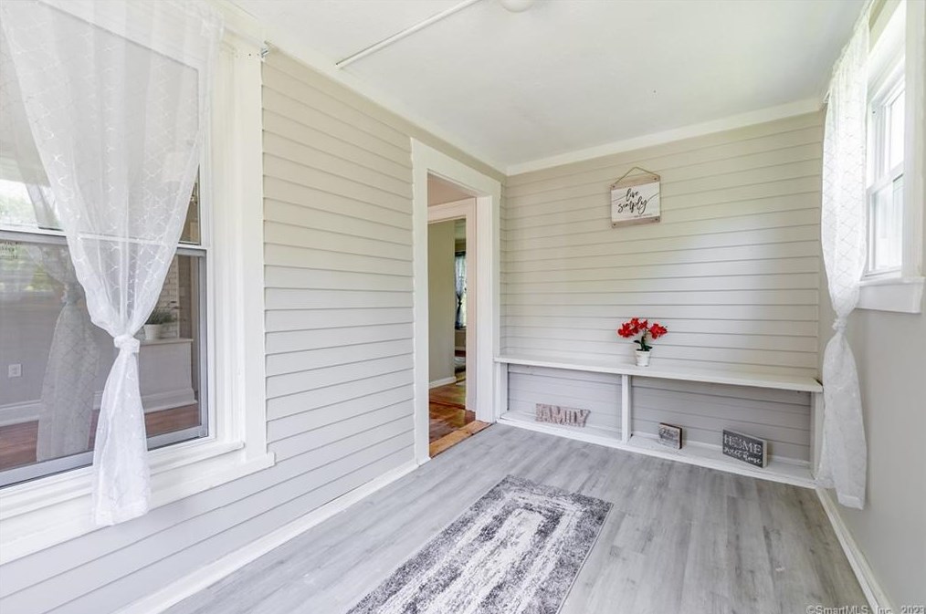 16 Colburn Rd, Stafford, CT 06076