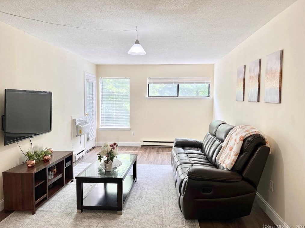 3699 Broadbridge Ave #211, Stratford, CT 06614
