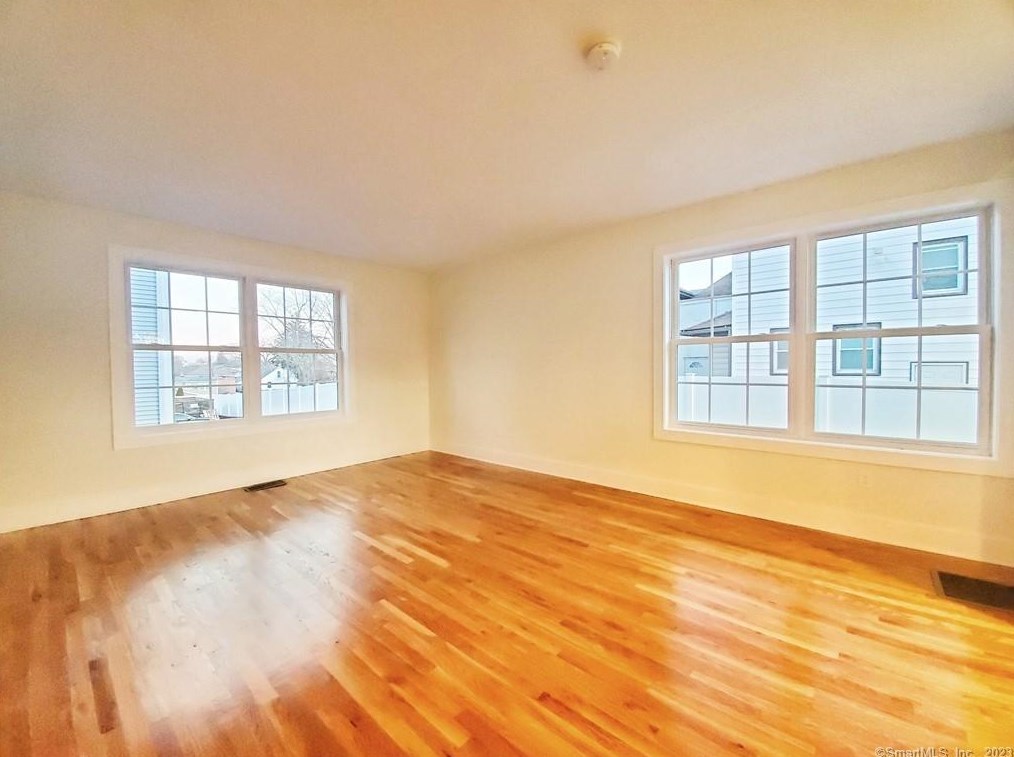 30 Ferris Ave #b7, Norwalk, CT 06854