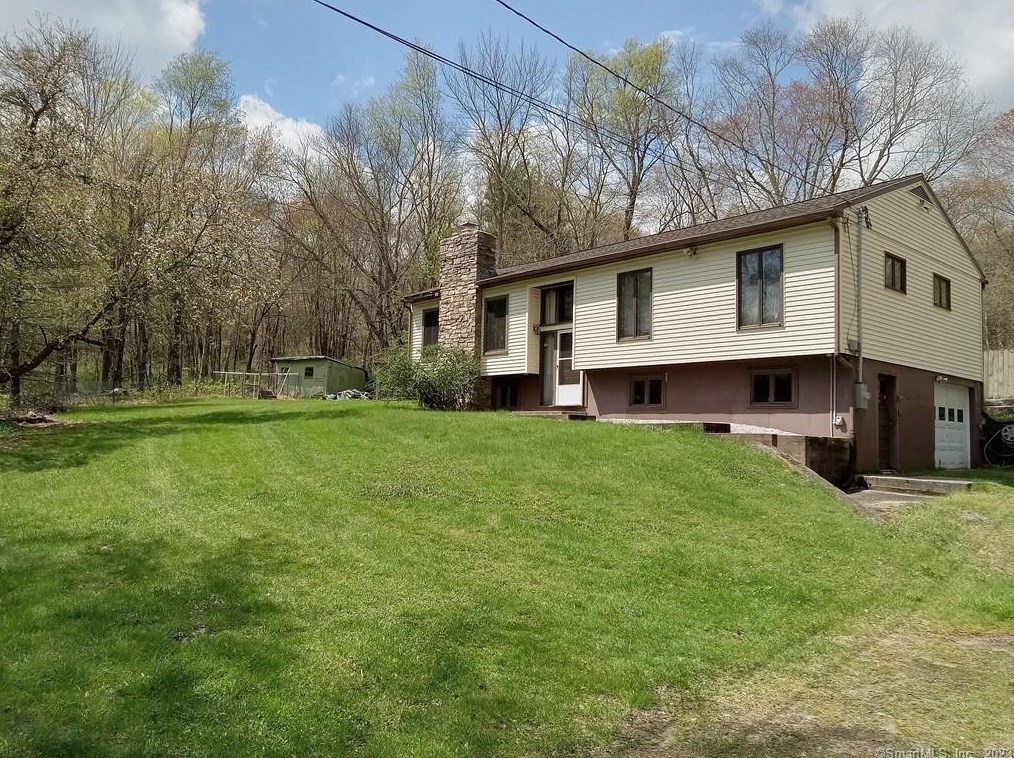 1089 Windham Rd, South Windham, CT 06266
