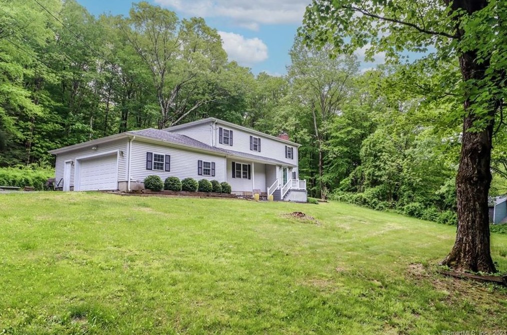 52 Reservoir Rd, Northville, CT 06776