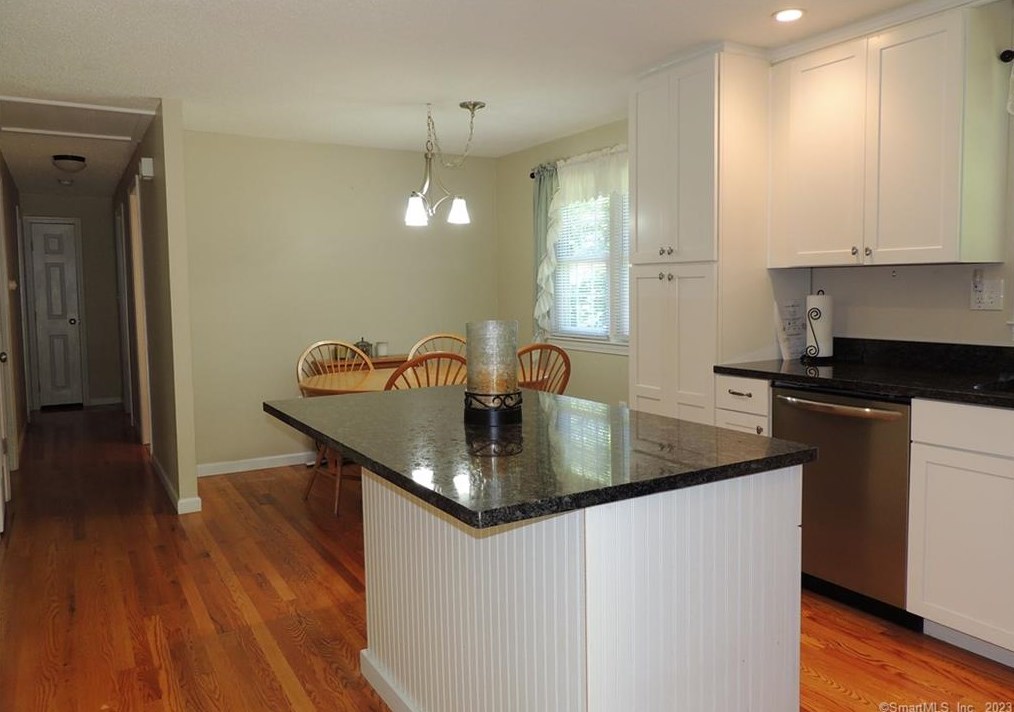 512 Merrow Rd, Tolland CT  06084-3955 exterior