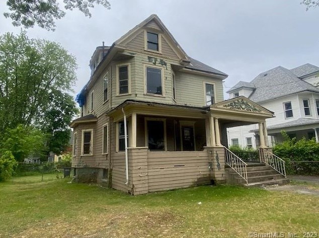 141 Greenfield St, Hartford, CT 06112
