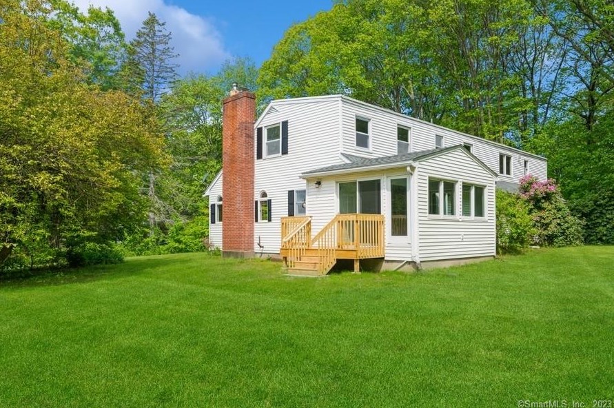 200 Hebron Rd, Manchester, CT 06043