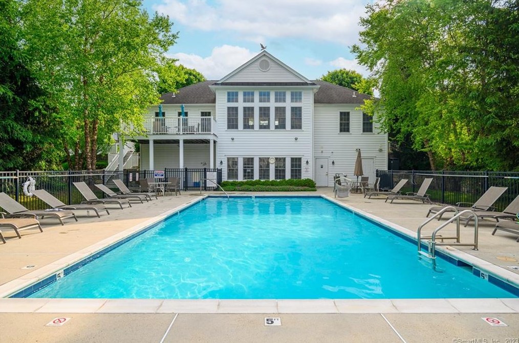 3 Still Water Cir #3, Brookfield Center, CT 06804