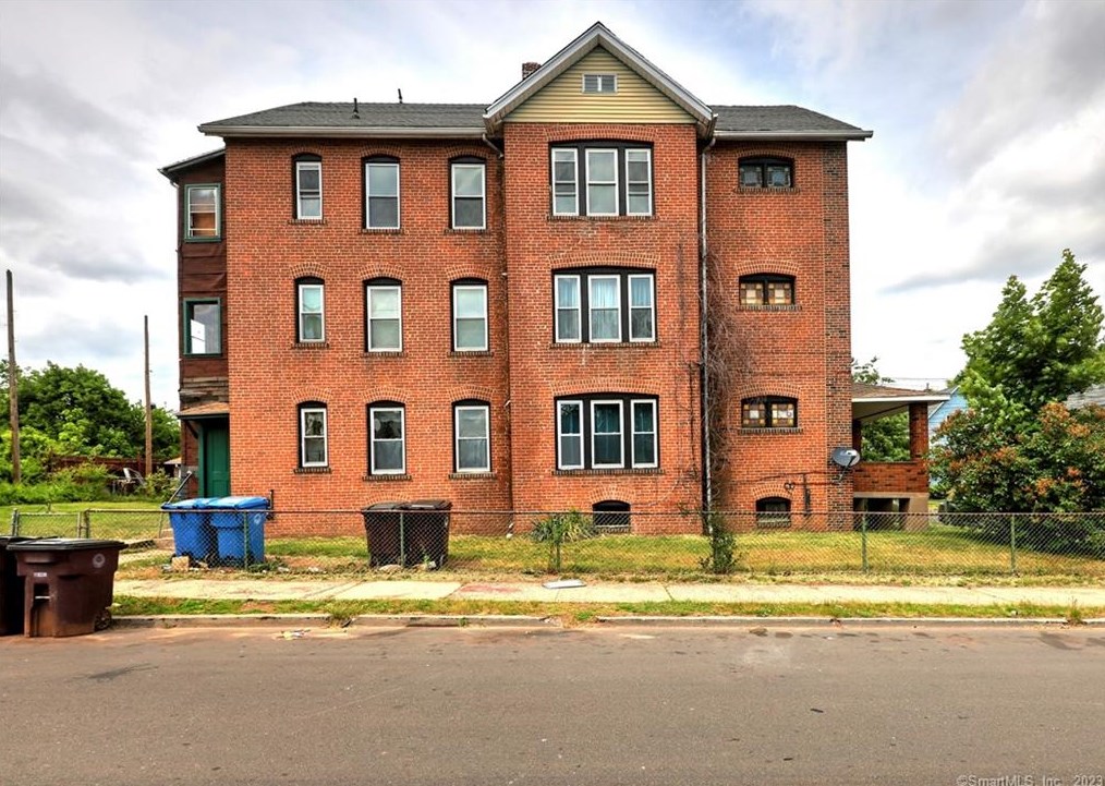 36 Olive St, New Britain, CT 06051