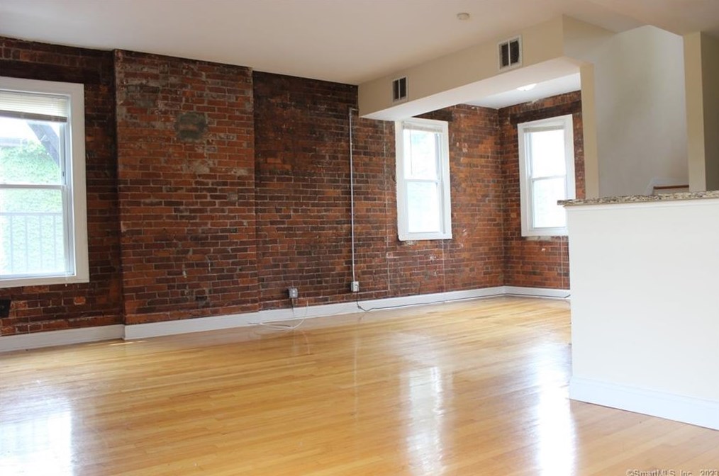 488 Chapel St, New Haven CT  06511-6903 exterior