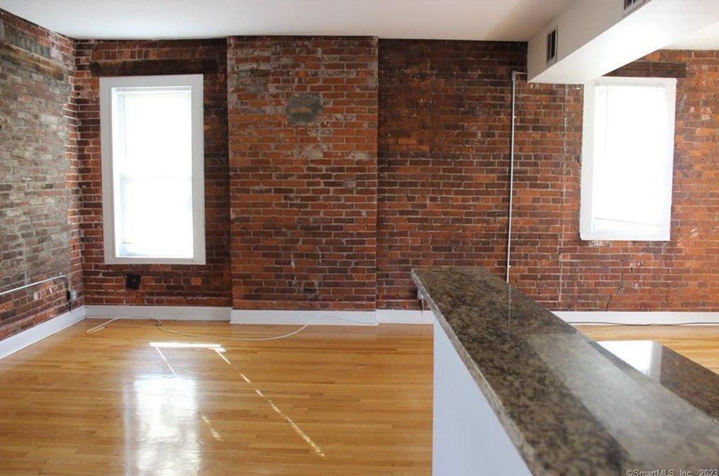 488 Chapel St, New Haven CT  06511-6903 exterior