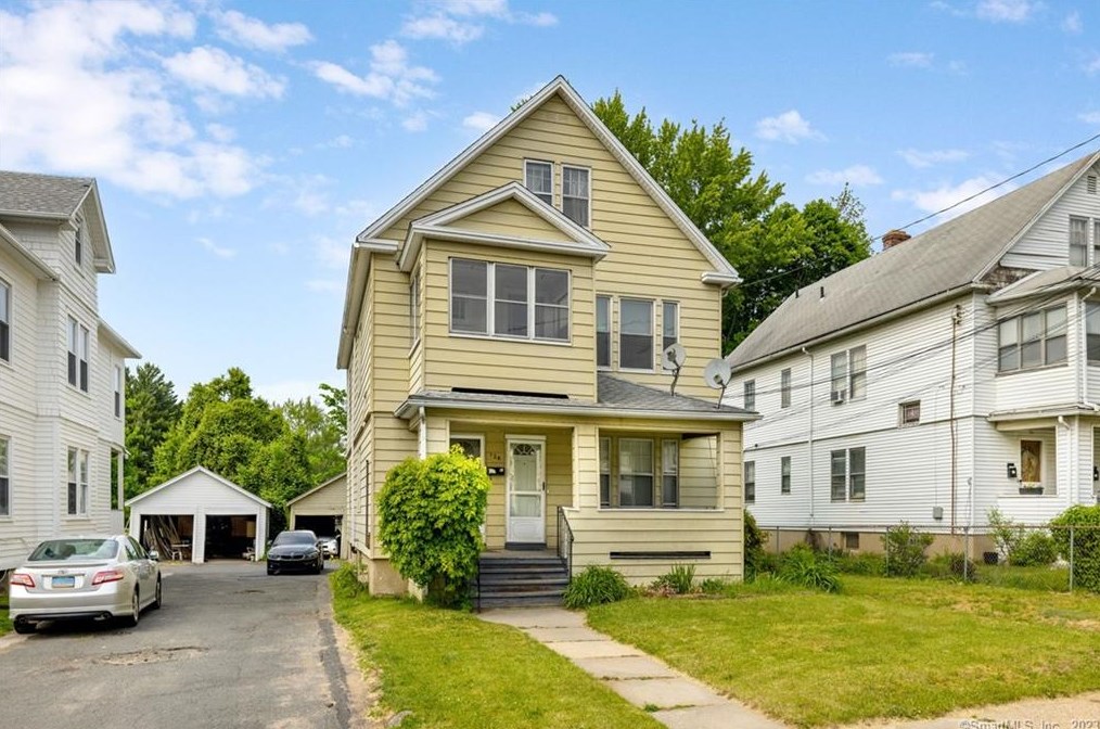 128 Branford St, Hartford, CT 06112