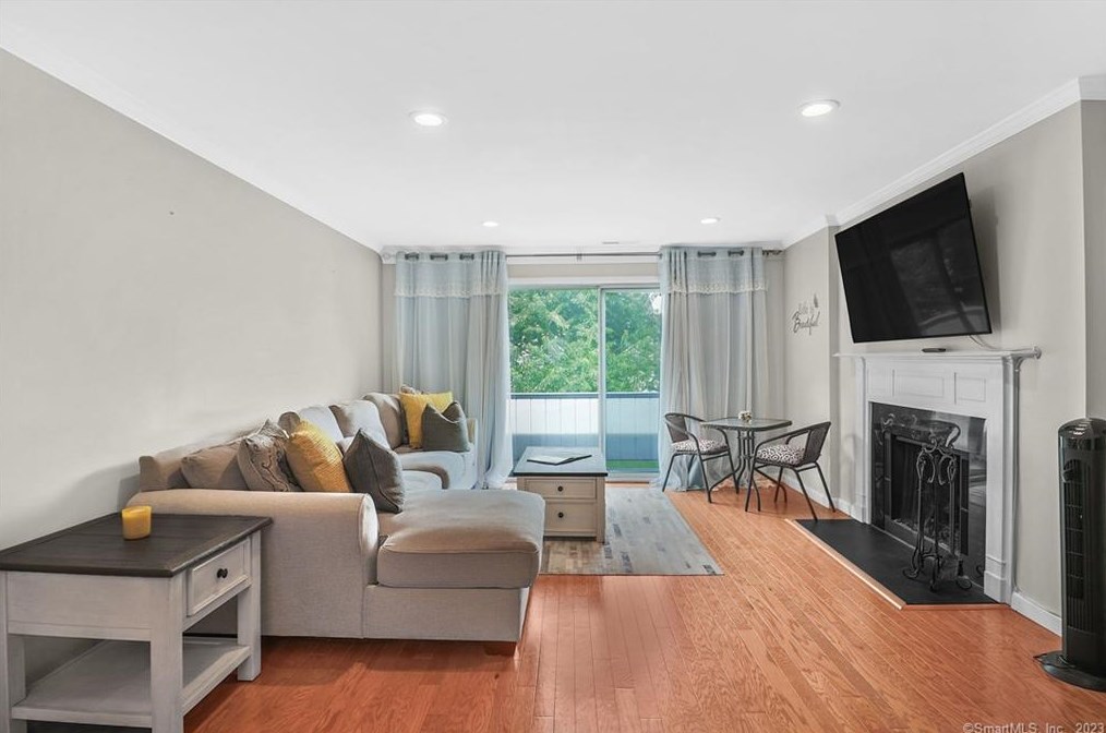 267 W Cedar St #6e, Norwalk, CT