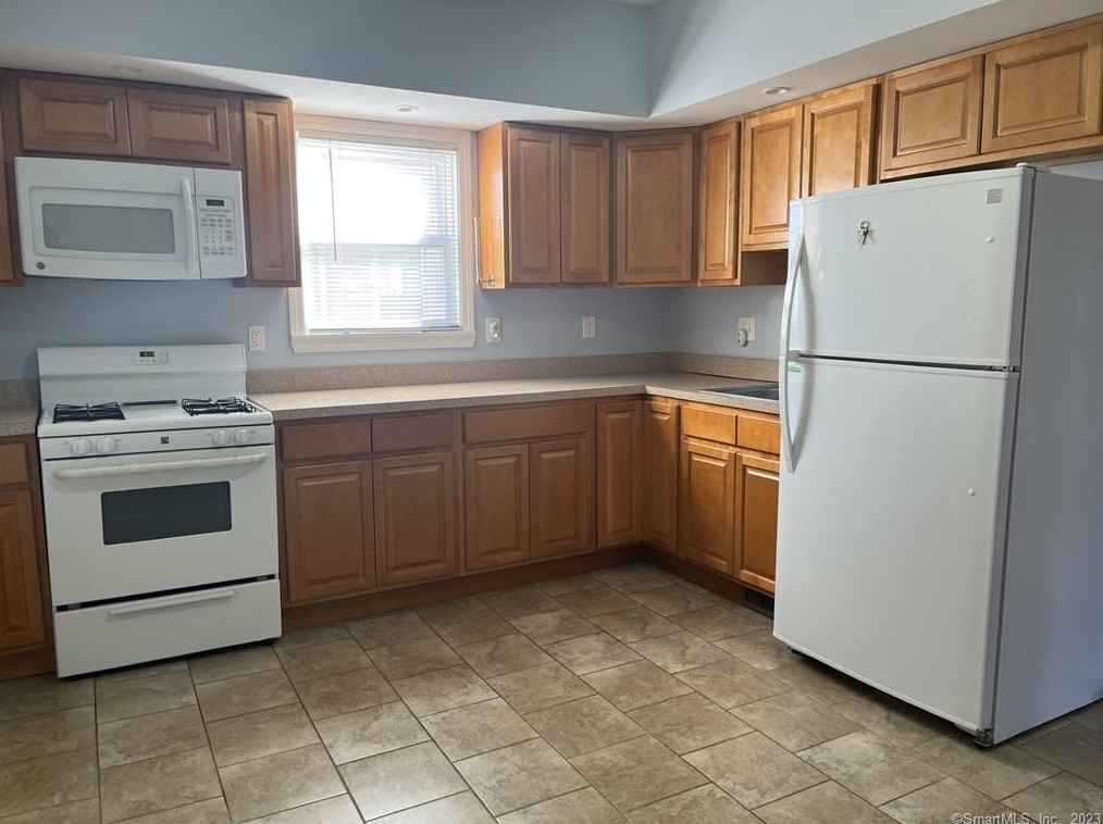 110 Park Terrace #1, Hartford, CT 06106