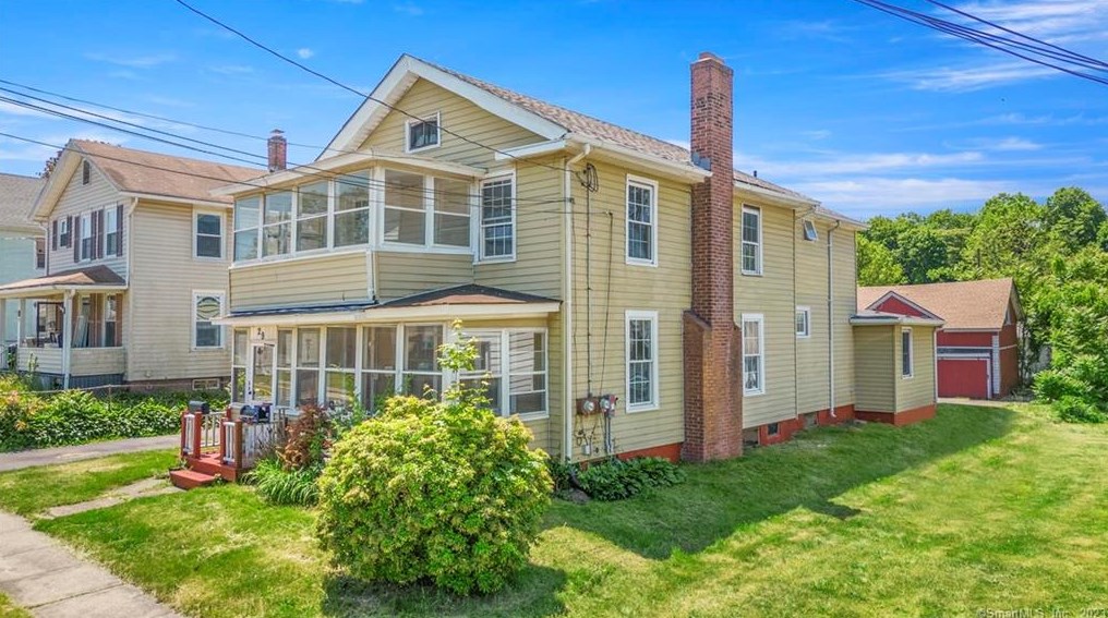 29 Hubbard St, Middletown, CT 06457