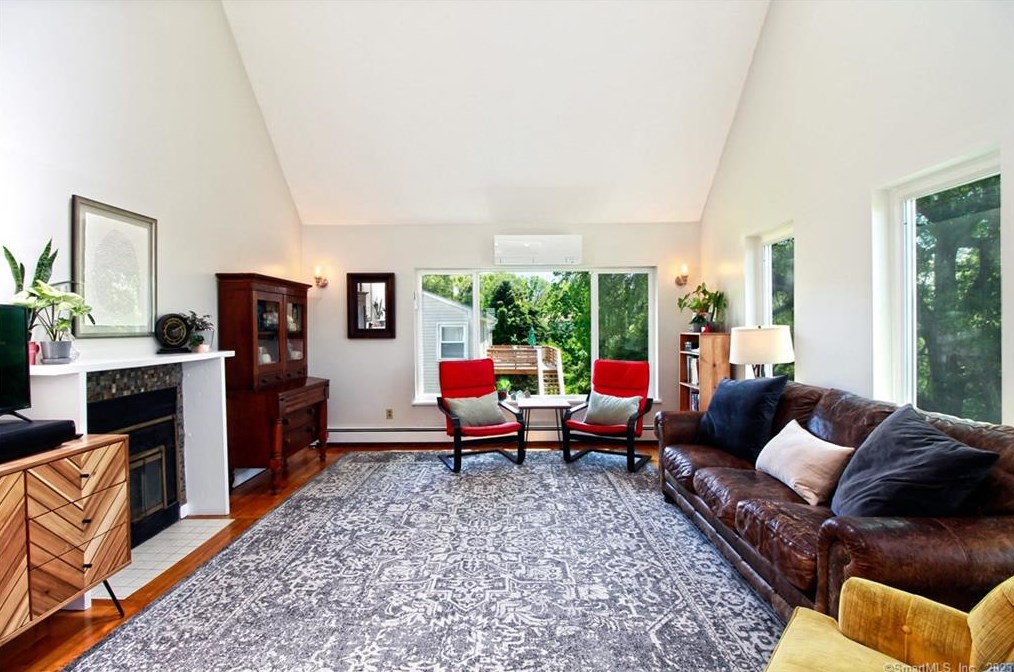 299 Virgo Dr, Groton, CT 06340
